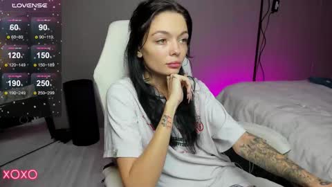 Snapshot of mariella__adams chatting on September 24, 2:24 pm Maria online show from September 24, 2:24 pm