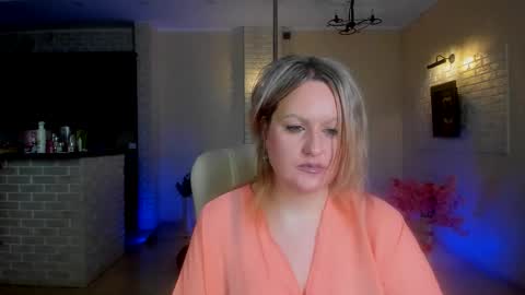 mariemlui online show from November 9, 3:48 pm