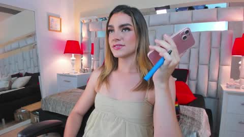 mariiahneedles online show from January 14, 7:43 pm