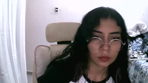 marilove40925 online show from October 19, 3:55 am