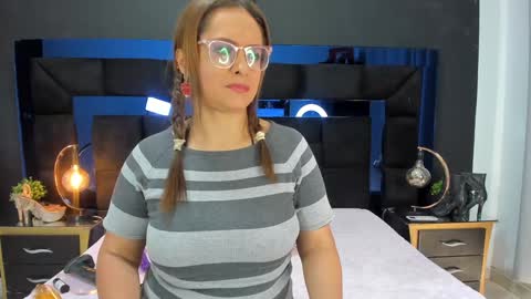 Marilyn Vega online show from January 21, 8:21 pm