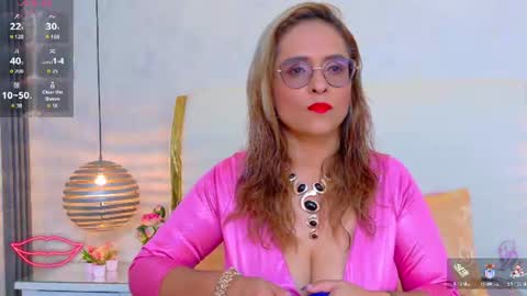 Marilyn Vega online show from June 28, 9:33 pm