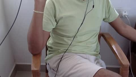 The SHY UncutBoy online show from April 23, 6:54 am