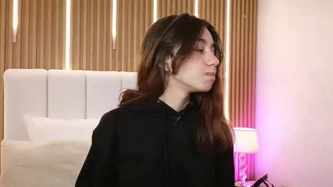 marinette online show from February 19, 12:37 pm