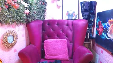 LEAH online show from October 13, 8:44 pm