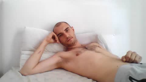 mariusbornofsin online show from July 13, 8:18 am