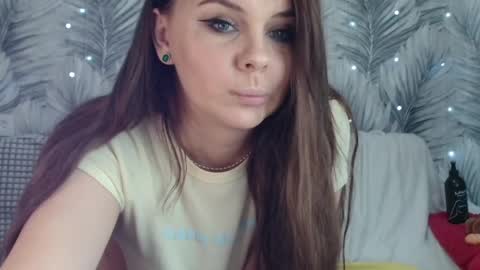 pipi online show from April 2, 3:41 pm