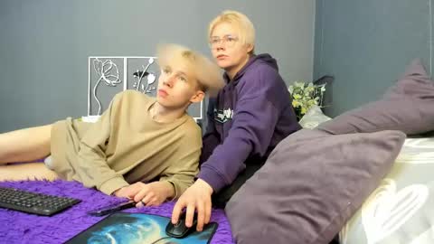 mark_brain online show from April 5, 12:13 pm