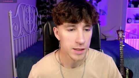 mark_caron online show from September 21, 9:19 pm