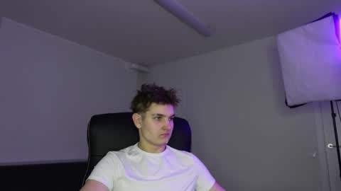 MARK KARSON online show from December 17, 11:28 am