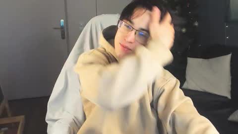 mark online show from December 5, 6:01 am