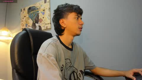 markbowie online show from March 31, 2:50 pm