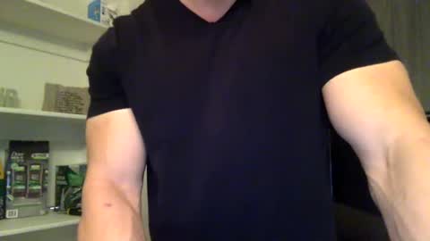 markk702 online show from January 25, 11:00 pm