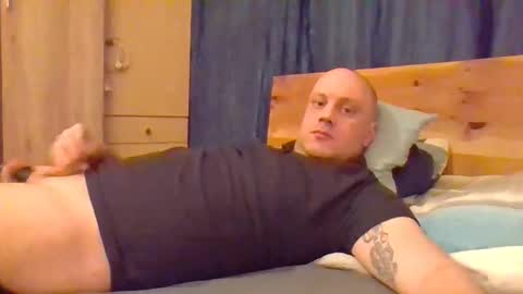 markus_7 online show from February 9, 7:38 pm