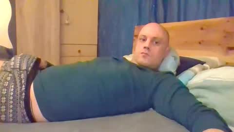 markus_7 online show from October 2, 4:28 pm