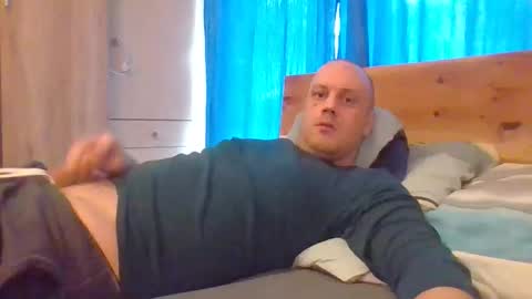 markus_7 online show from November 23, 10:24 am