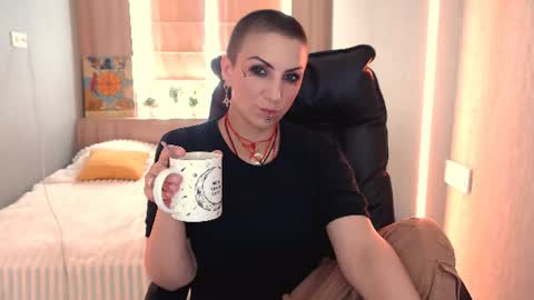 maromiassecret online show from July 23, 10:57 am