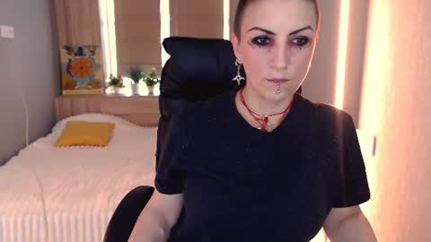maromiassecret online show from July 24, 11:07 am