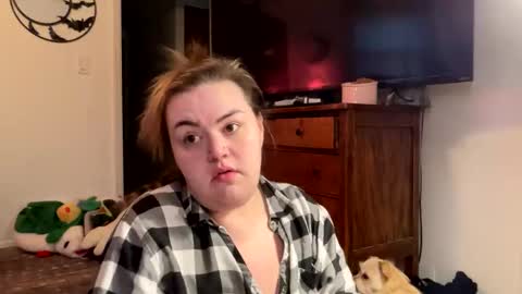 maroon_moon online show from February 15, 8:33 pm