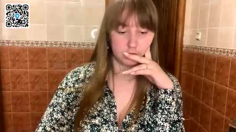 Miriam online show from September 19, 8:12 pm