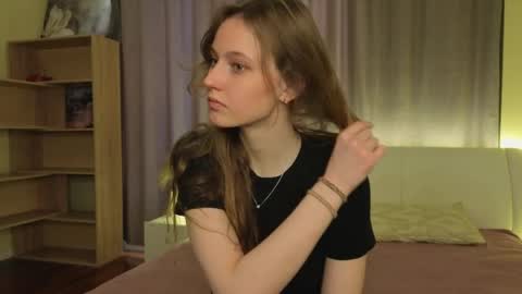 Andriella online show from March 11, 8:17 am