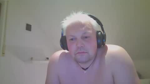 mars0481 online show from November 16, 9:28 pm