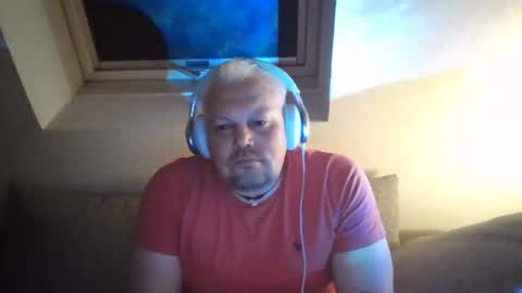 mars0481 online show from April 18, 11:05 pm