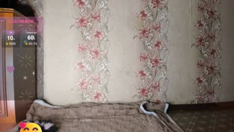  Elsa Lovense  Lush  is active Open Pvt Welcome to the world of pleasure online show from December 21, 8:10 pm