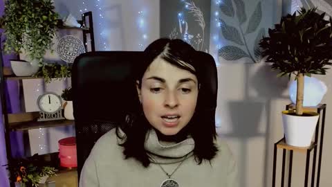 martaedams online show from February 18, 9:20 am