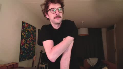 Roger online show from December 30, 6:49 pm