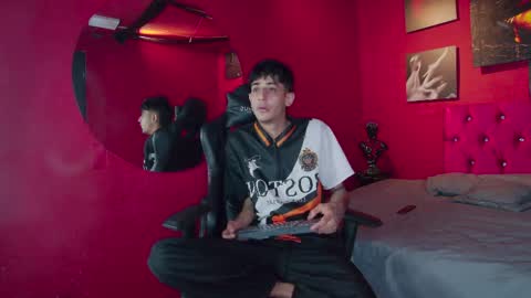 Martony Storm online show from April 8, 1:14 pm