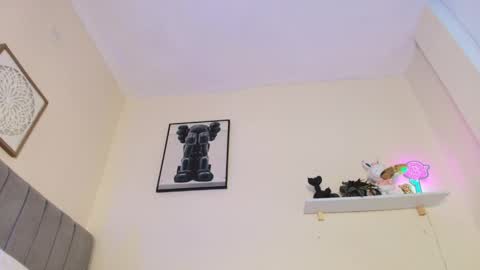 mary_cute9 online show from May 5, 12:22 pm
