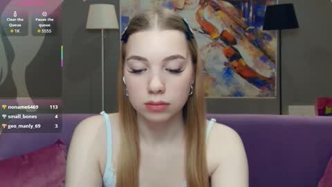 Mary online show from December 17, 12:23 pm