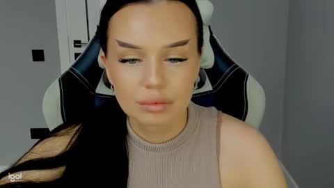 mary_jain13 online show from October 9, 8:42 am