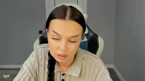 mary_jain13 online show from October 22, 1:24 pm