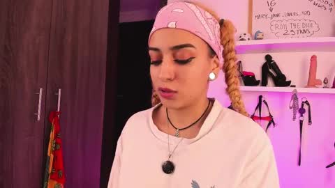 Mary Jane  online show from February 13, 4:22 am