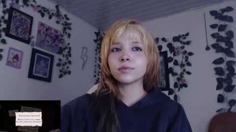 Snapshot of mary_janness chatting on January 3, 7:18 pm                      100   online show from January 3, 7:18 pm