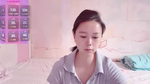 mary_uu online show from October 20, 1:32 am