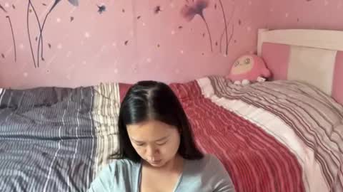 mary_uu online show from February 18, 7:10 am