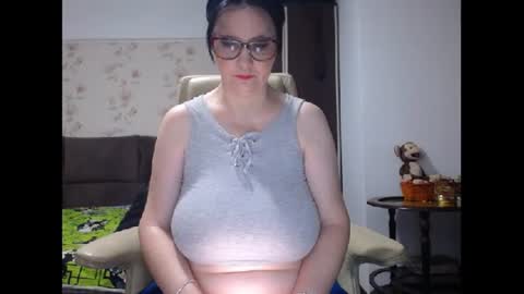 Mary online show from July 22, 3:52 am
