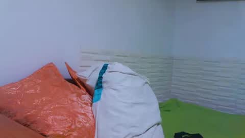 marycrazy2025 online show from January 9, 1:22 am