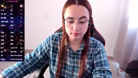 Snapshot of maryluna95 chatting on October 21, 7:28 pm Dulce Maria online show from October 21, 7:28 pm