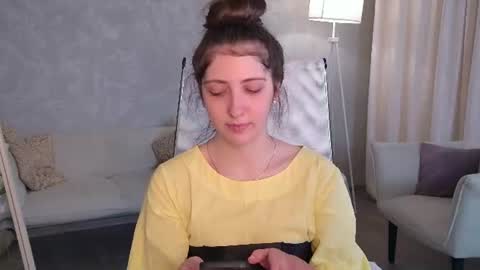 Mary Miller online show from June 27, 9:37 am