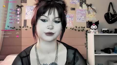 Mary x online show from February 25, 8:29 am