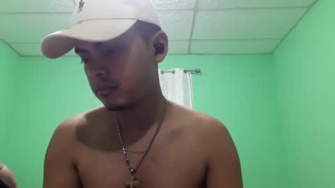 Max online show from February 18, 12:48 am