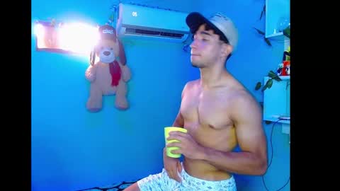 mask_david online show from October 12, 2:09 pm