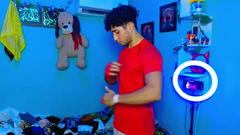 mask_david online show from October 31, 5:24 pm