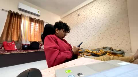 maskboyz2003 online show from November 20, 2:32 am