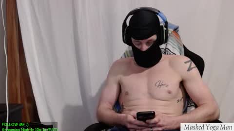maskedyogaman online show from March 14, 2:59 am
