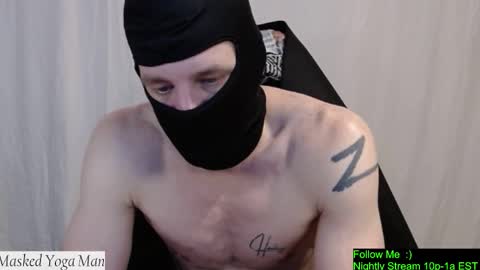 maskedyogaman online show from March 5, 3:37 am